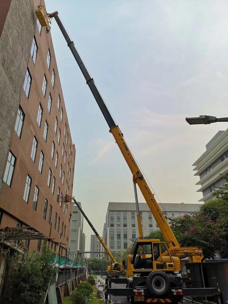 新津汽车吊出租哪家好，选择最靠谱的服务商指南