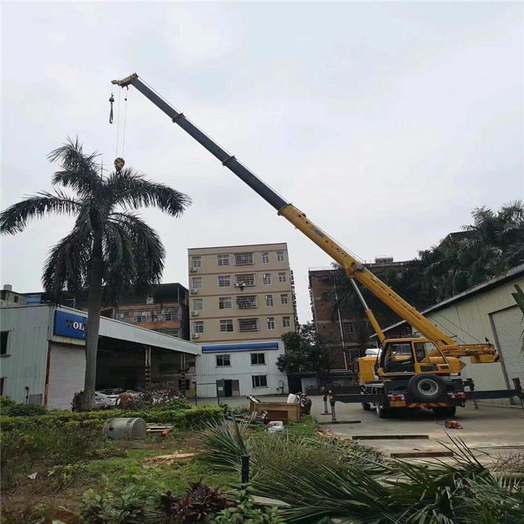 新津12吨吊车出租一天的收费标准是什么