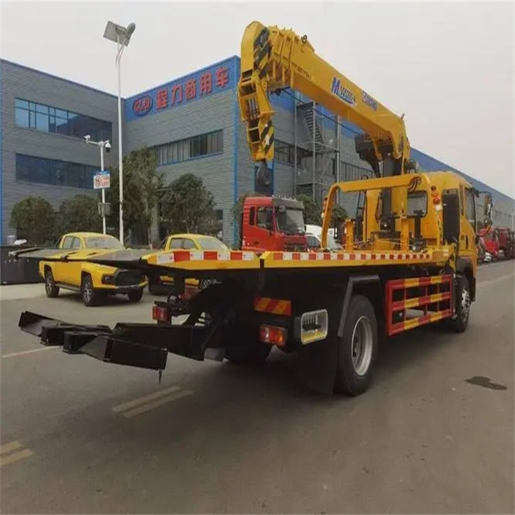 新津附近小随车吊出租电话，轻松解决搬运烦恼