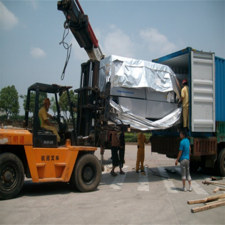 新津随车吊12吨能吊多重