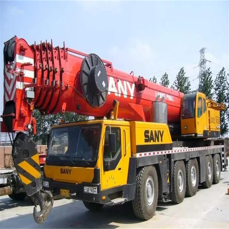 新津300吨吊车能吊多重